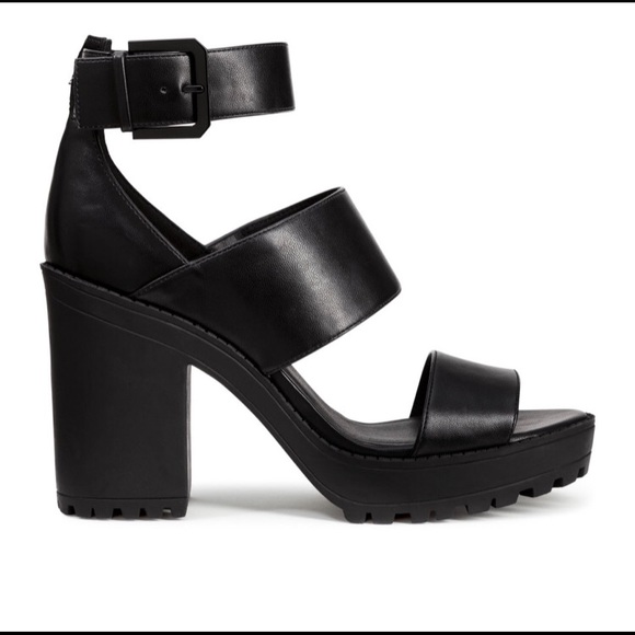 H&M Shoes - H&M for Coachella Chunky Heel Sandals